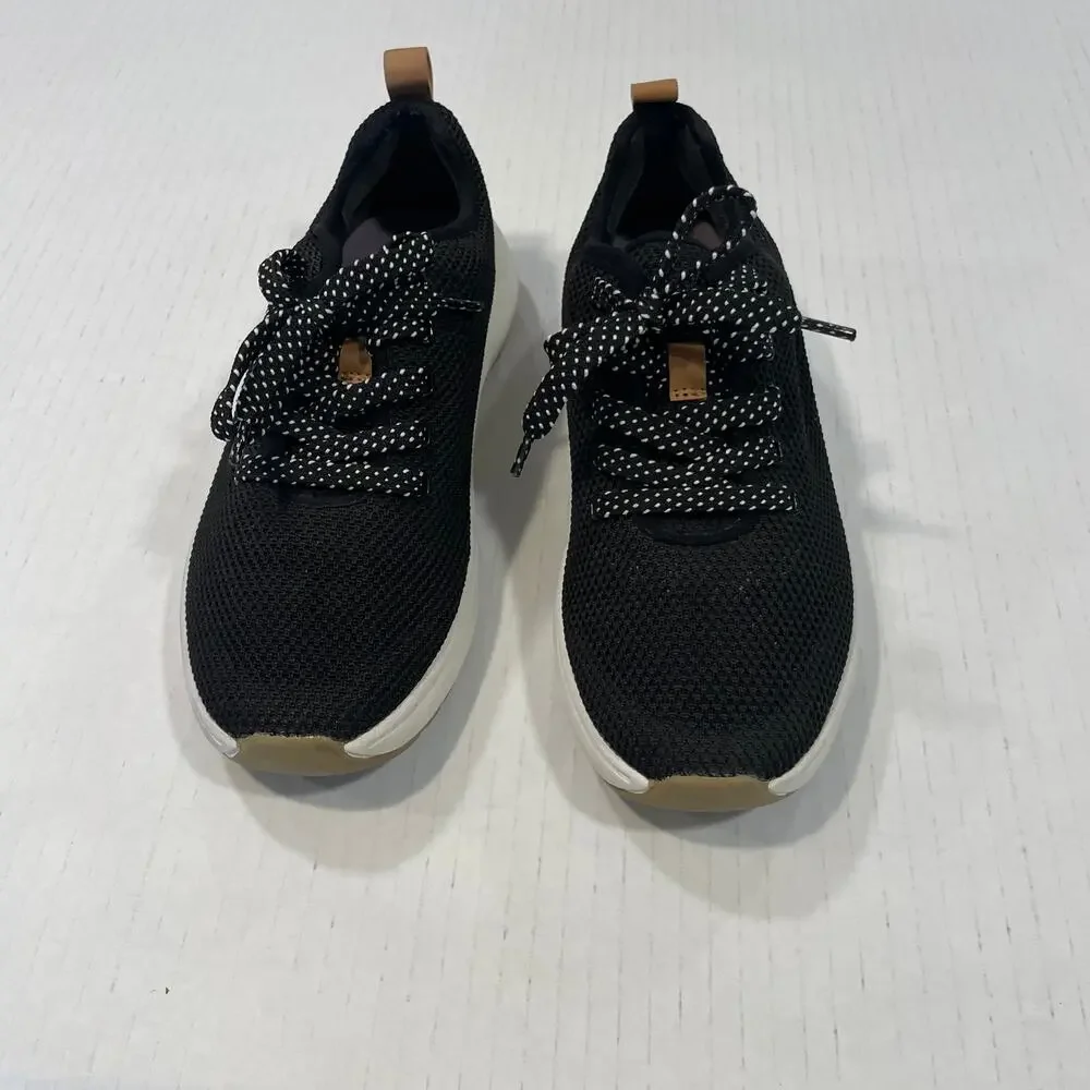 Dr Scholls women's black trail sneakers 6M  lightweight athletic walking shoes